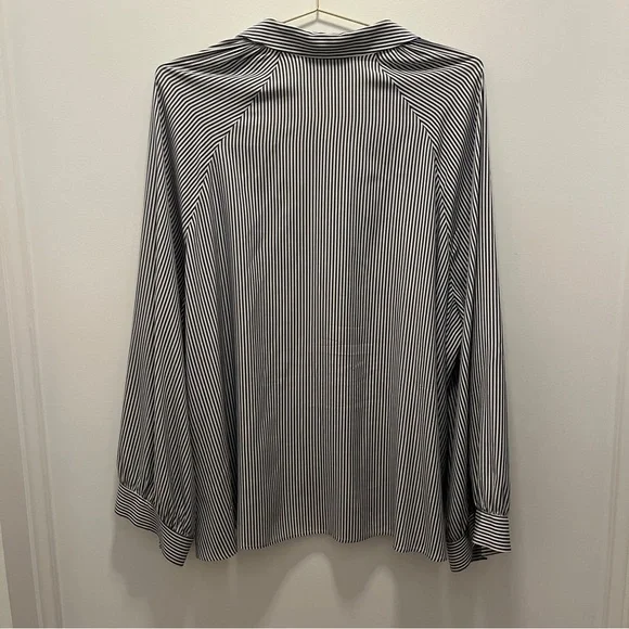 Nili Lotan Leah Blue and White Bell Sleeve Button Up Blouse Shirt - Picture 5 of 8